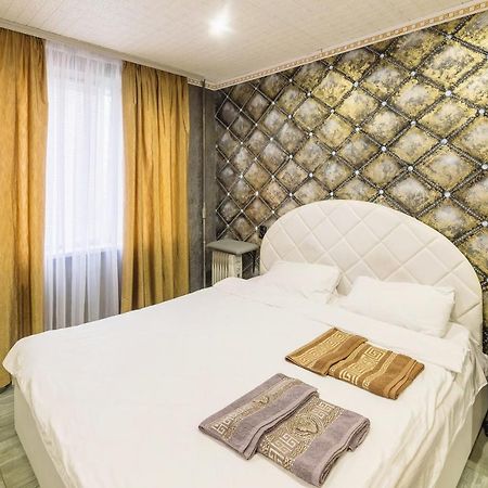 Смарт Апартаменты Джакузи Dnipro Exterior foto